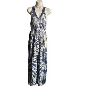 S/M.   NWT.     Tye-Dye Jumper.  CL/GR05.  12876